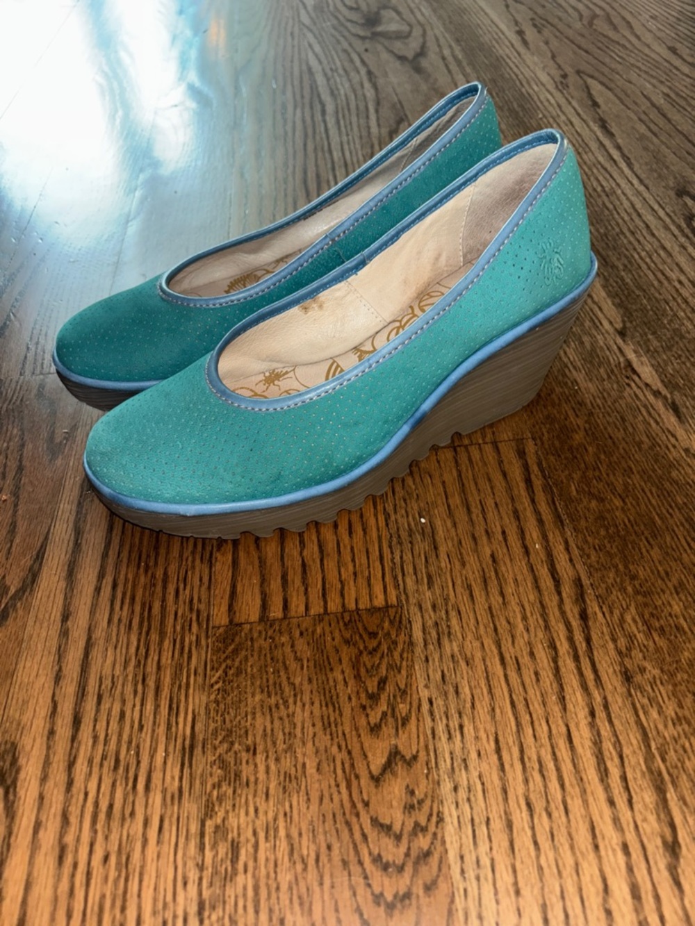 Fly London Women’s Shoes Size 41 - Picture 3 of 8